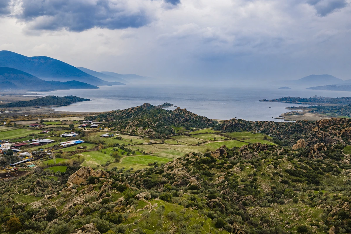 Bafa Gölü Kamp Alanı