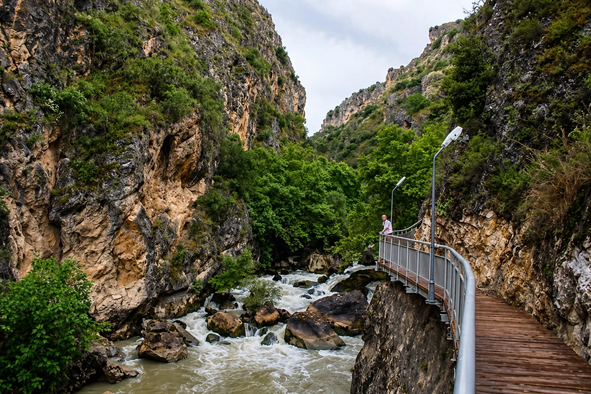 Çal Kanyonu Kamp Görseli 2