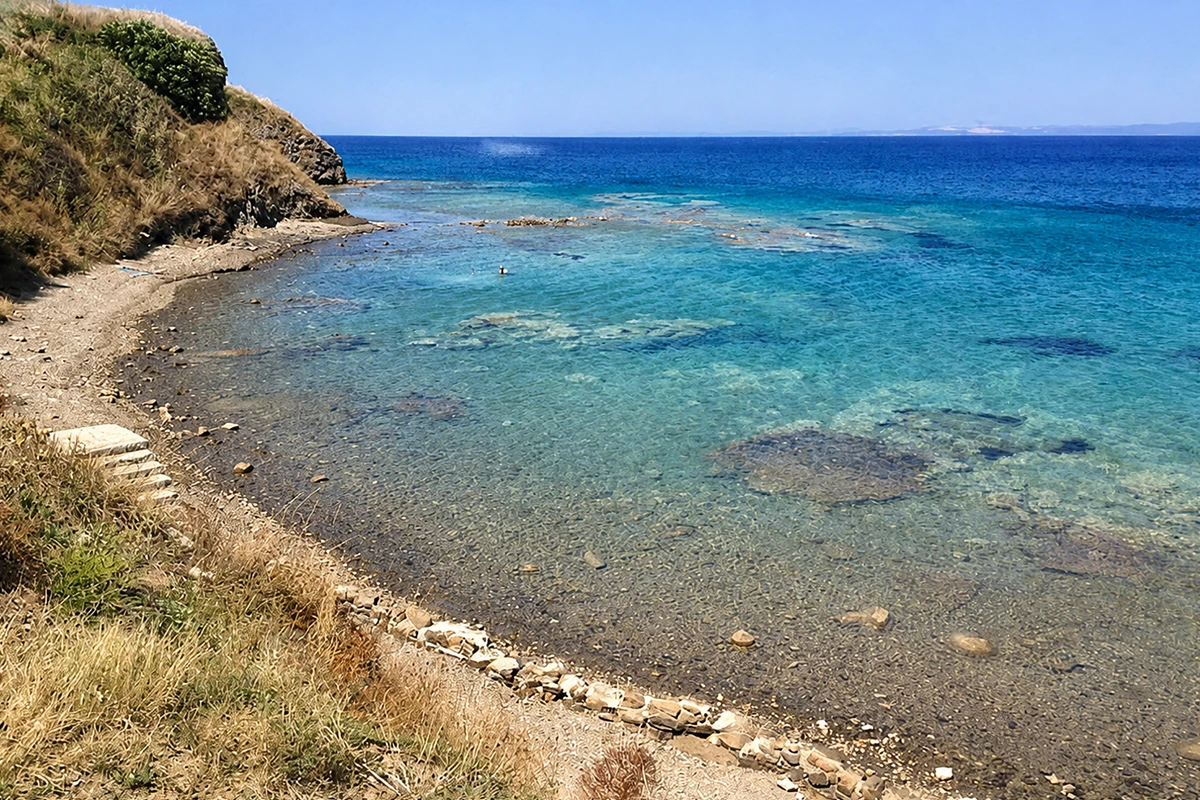 Güneyli Koyu Kamp Alanı